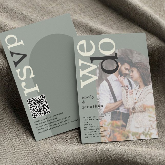 Invitation Arch Photo Overlay Typographie Sage QR Code Mariag (front and back view)