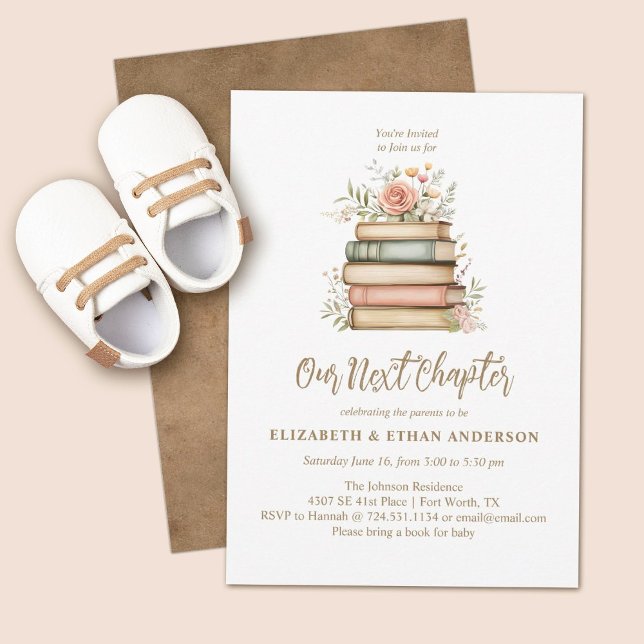 Invitation au Baby shower du livre de récits suiva (Our next chapter baby shower invitation. Great for a "books for baby" baby shower theme)