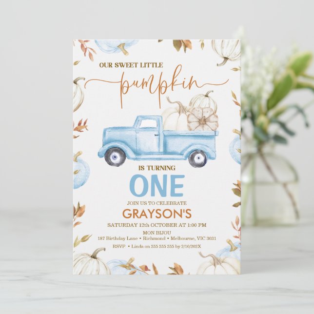 Invitation Automne Bleu Citrouille Camion Petit Citrouille An (Debout devant)