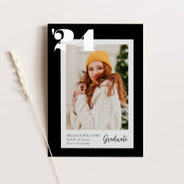 Invitation B&W Bold Classe moderne de 2024 4 Photos Graduatio