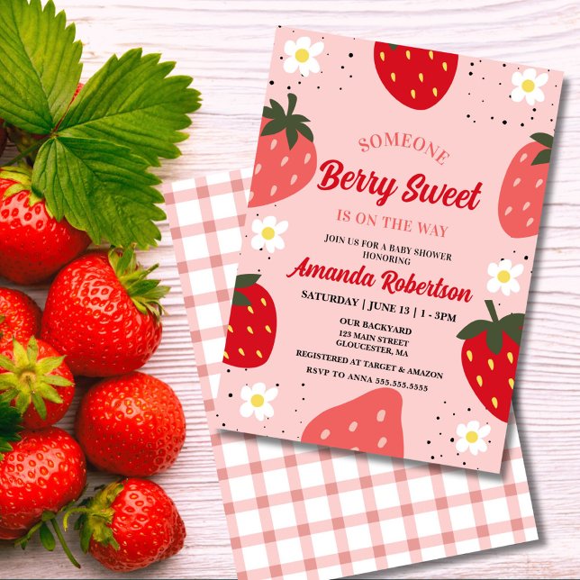 Invitation Baby shower aux fraises | Berry Sweet (Berry Sweet baby shower invitation with pink & red strawberries on a blush background")