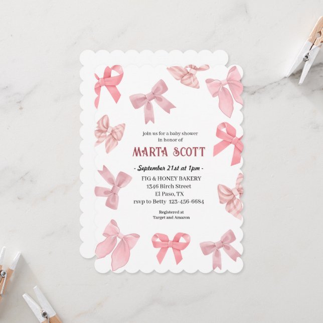 Invitation Baby shower des vaches roses (Devant/Arrière en situation)