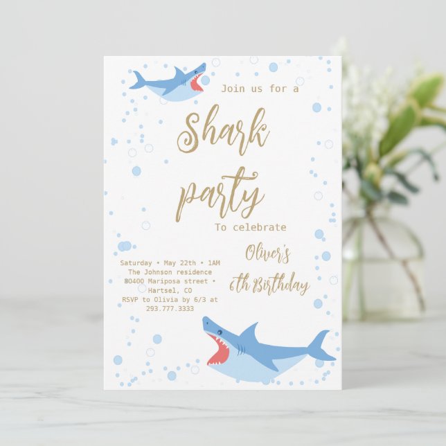 Invitation Balayage de la fête d'été de requin Anniversaire d (Debout devant)