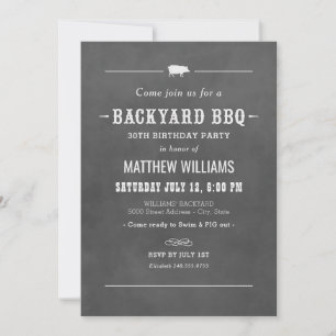 Invitation Barbecue d'anniversaire au porc rôti sur tableau n