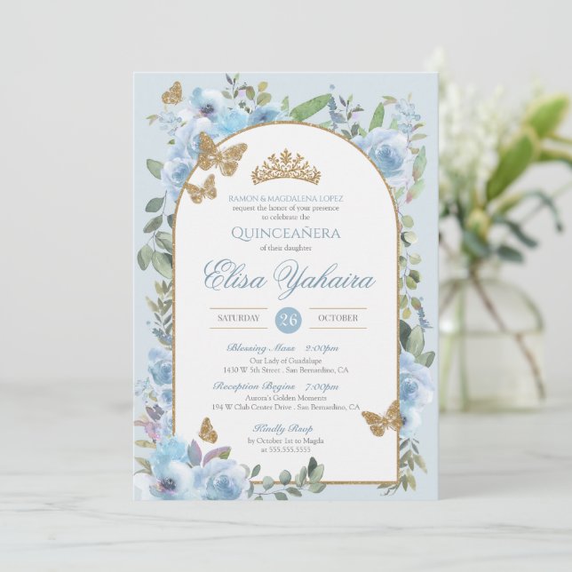 Invitation Bébé Bleu Aquarelle Bouton doré Quinceanera (Debout devant)