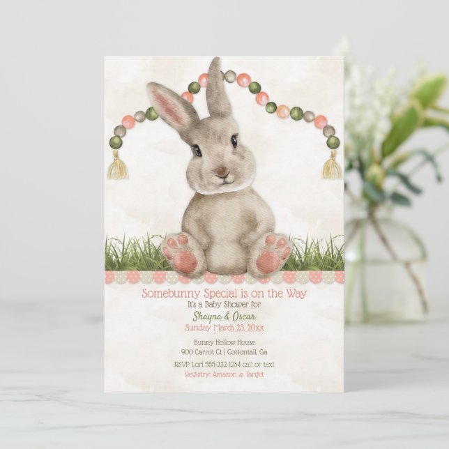 Invitation Bébé Lapin Peach Ivory (Debout devant)