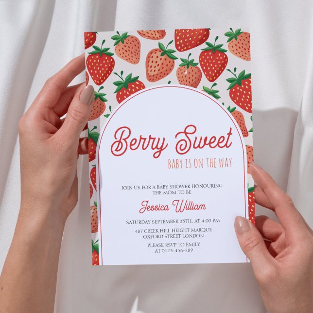 Invitation Berry Sweet À damiers Baby shower de fraise (Créateur téléchargé)