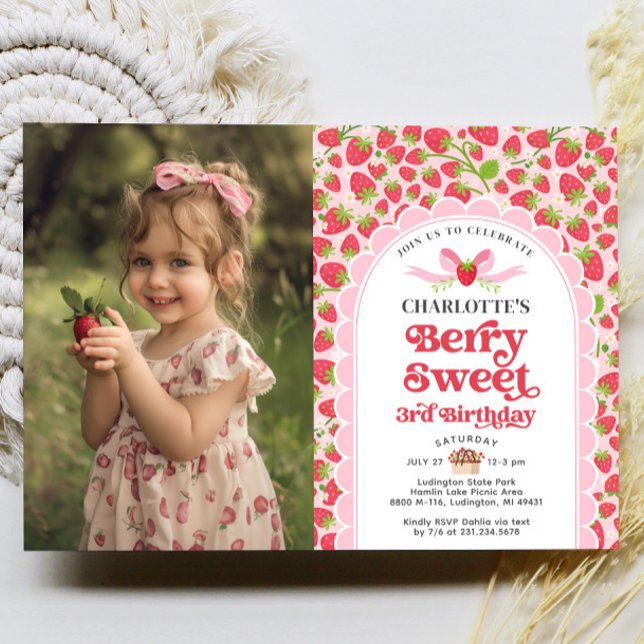 Invitation Berry Sweet Strawberry 3e anniversaire Photo (Berry Sweet Strawberry 3rd Birthday Photo Invitation)