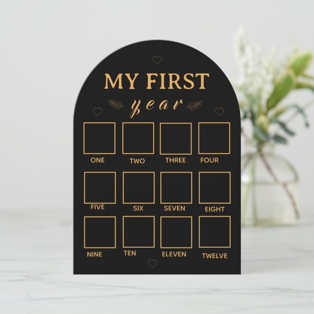 Invitation Black my first year photo frame template (Debout devant)