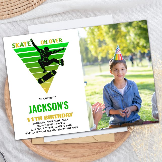 Invitation Blanc Jaune Vert Photo Skateboards Anniversaire (White Yellow Green Photo Skateboards Birthday Invitation)