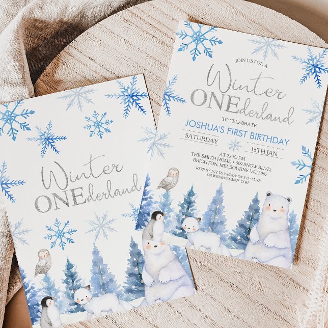 Invitation Bleu Argent Animaux d'hiver Anniversaire (Faux silver and blue snowflakes arctic animals winter onederland 1st birthday invitation for a boy.)