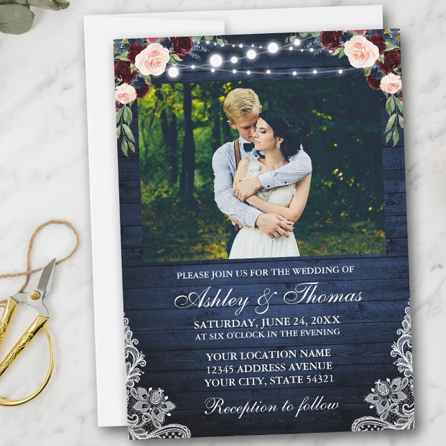 Invitation Bleu Rustique Mariage Floral Lumières en bois dent (Customize to add more text or more photos to back of card.)