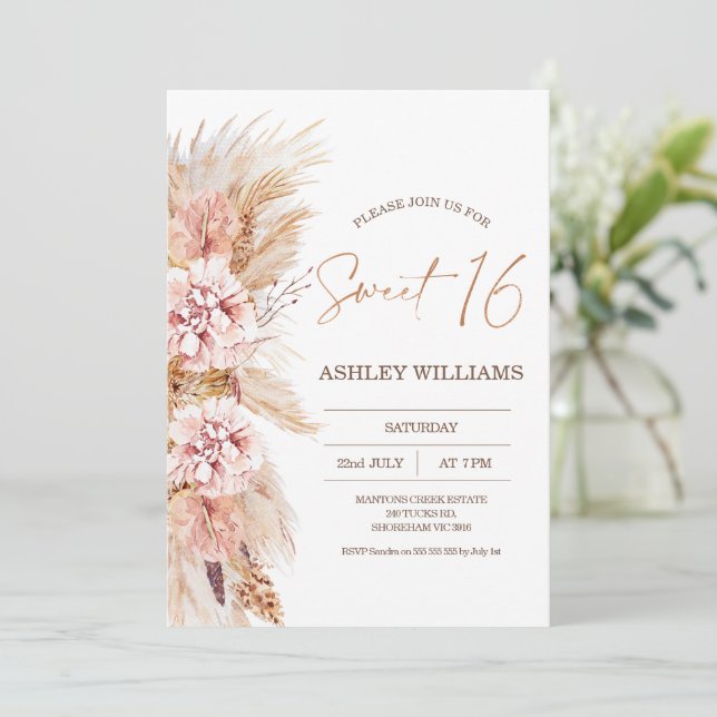 Invitation Blush Floral Boho Pampas Grass Sweet 16 Anniversai (Debout devant)
