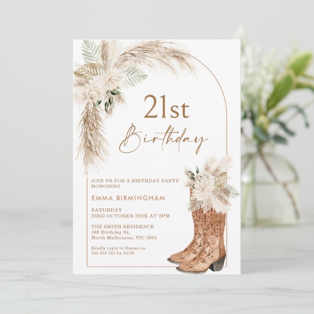 Invitation Boho Beige Floral Boots 21e anniversaire (Debout devant)