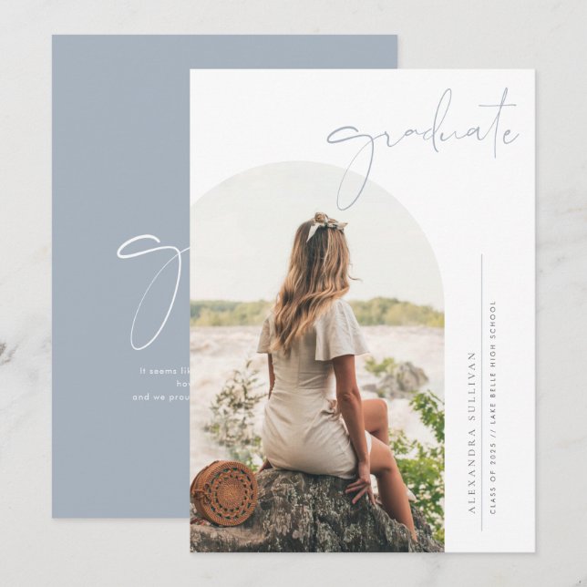 Invitation Boho Dusty Blue Minimalist Arch Photo Graduation (Devant / Derrière)