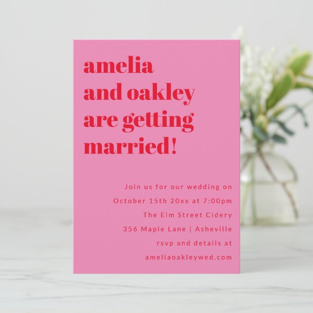 Invitation Bold Minimalist Pink Red Retro Wedding Website (Debout devant)