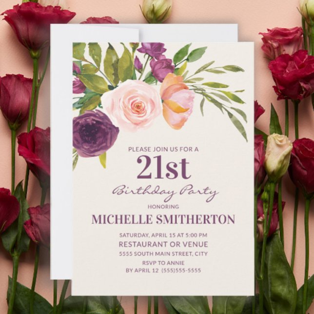 Invitation Bourgogne violet bleu rose floral 21e anniversaire (Purple and blush pink watercolor floral on cream-colored 21st birthday party invitation)