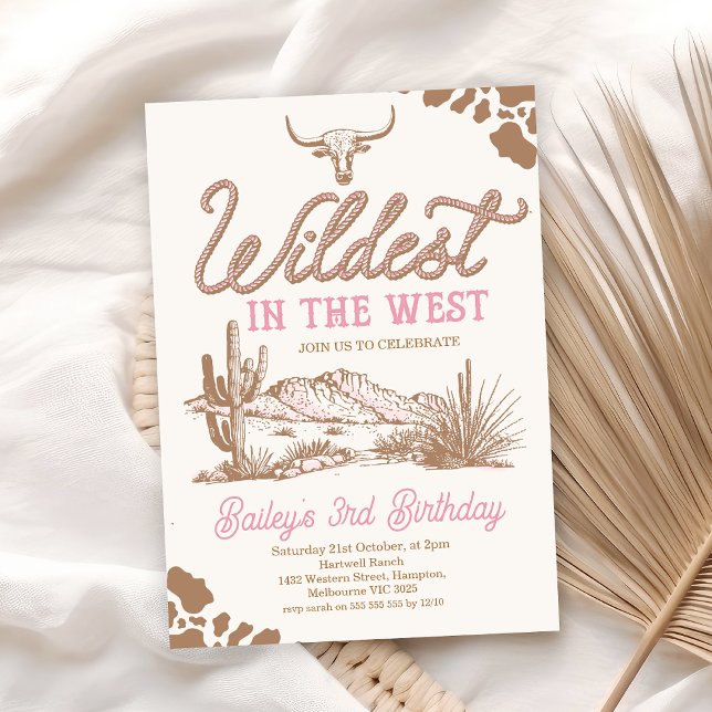 Invitation Brown Pink Wild West sauvage dans l'Ouest Annivers (Girls Brown Pink Retro Wildest in the West Birthday Invitation, Texas Longhorn Cow Wild West Invite)