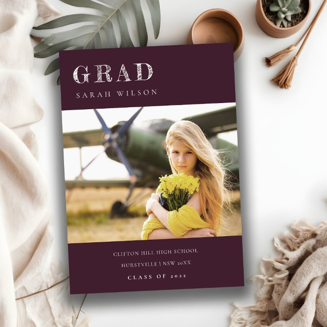 Invitation Burgundy Clean Minimal Clean Photo Graduation (Créateur téléchargé)