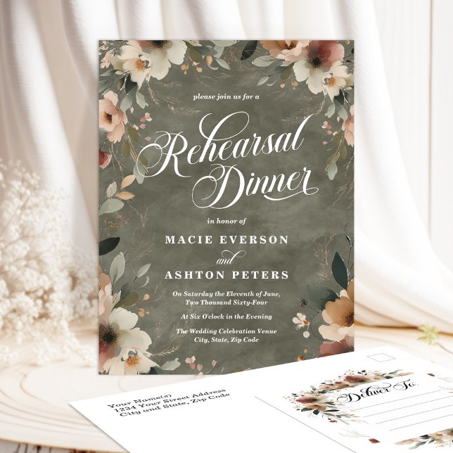 Invitation Carte Postale Sage Chuchotement Maison Champêtre Floral Dîner de (Elegant, affordable rehearsal dinner invites with a romantic cottagecore touch.)