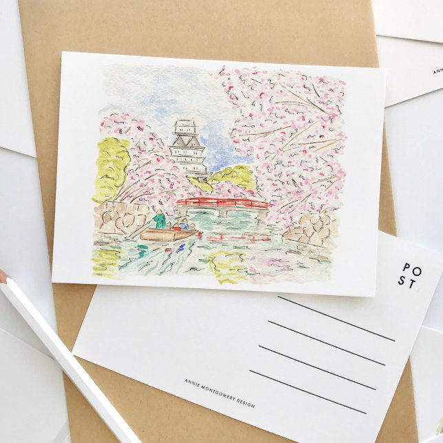 Invitation Carte Postale Voyage d'aquarelle japonais en fleurs de cerisier (Japanese river with cherry blossoms watercolor travel postcard.)