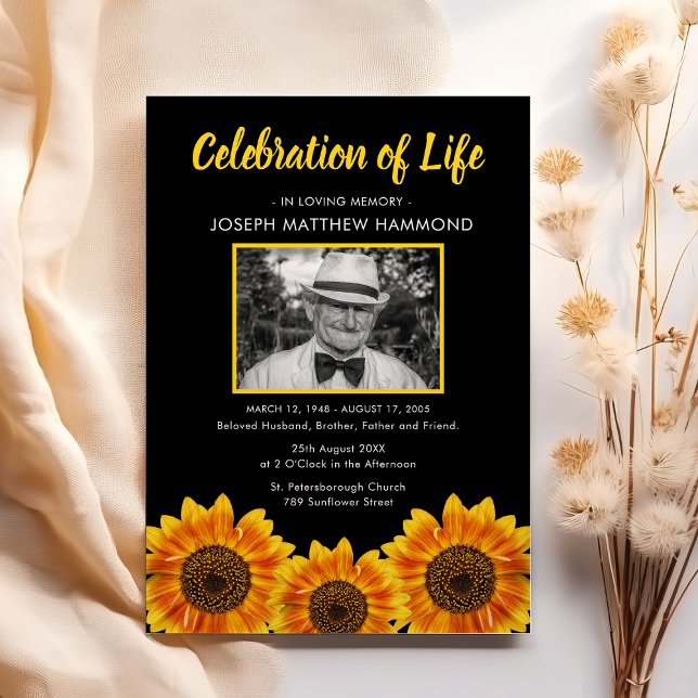 Invitation Célébration de la vie | Photo du mémorial de tourn (Créateur téléchargé)