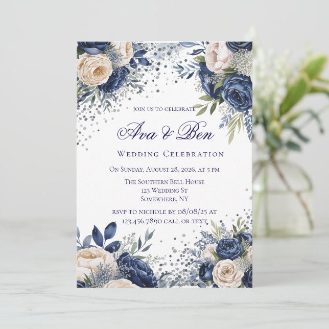 Invitation Célébration des Mariages floraux bleu et ivoire de (Debout devant)