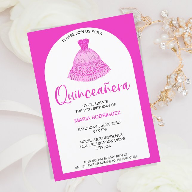 Invitation Célébration unique moderne de Quinseanera Gown ros (pink gown quinceanera invitation)
