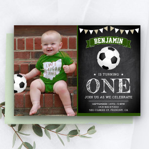 Invitation Chalkboard Soccer 1er photo de fête d'anniversaire