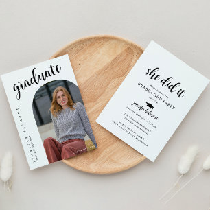 Invitation Chic Arch Photo Elle l'a fait Casquette Tassel Gra