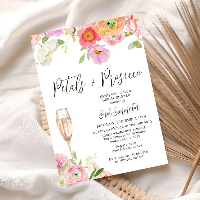 Invitation Chic Floral Petals Prosecco QR Code Fête des marié (Floral Petals and Prosecco bridal Shower Invitation Template, Champagne Petals Prosecco QR Code)