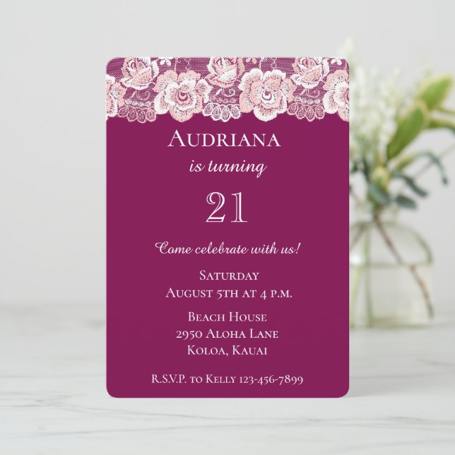 Invitation Chic rose foncé dentelle florale Anniversaire (Debout devant)