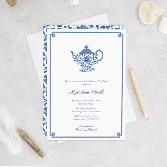 Invitation Chinoiserie Bleue Et Blanche Fête des mariées Tea  (Chinoiserie Chic Blue And White Teapot Bridal Shower Tea Party Invitation)