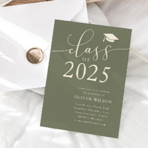 Invitation Classe de 2025 Script Sage Green Graduation Party
