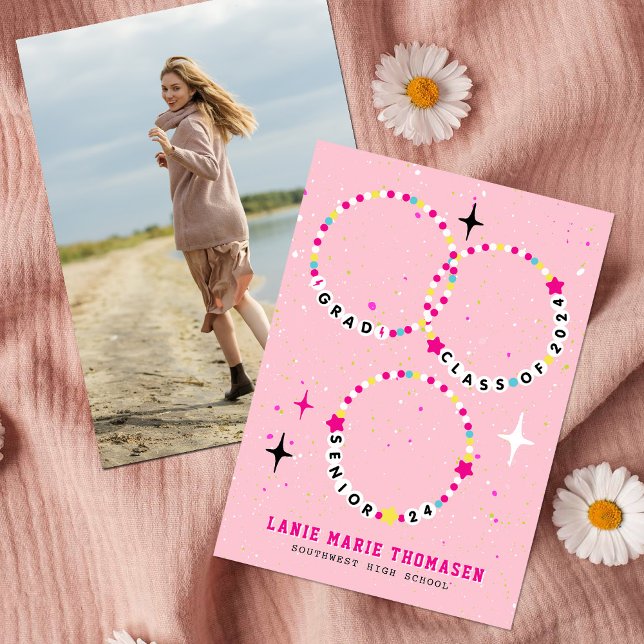 Invitation Classe de Bracelet d'amitié de 2024 Graduation Pin (Créateur téléchargé)