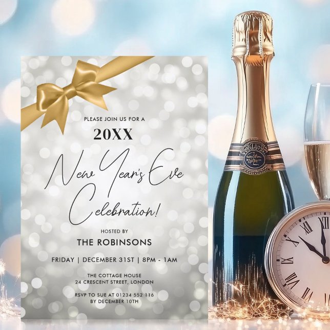 Invitation Classé New Years Eve Party Argent Bokeh Gold Bow (Classy New Years Eve Party Silver Bokeh Gold Bow Invitation)