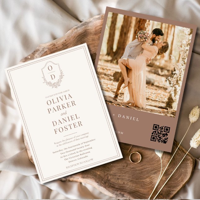 Invitation Classic QR Code Crest Mocha Brown Mariage photo (Créateur téléchargé)