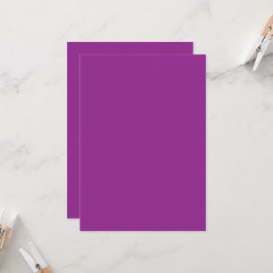 Invitation Conception avec un Arrière - plan violet étonnant