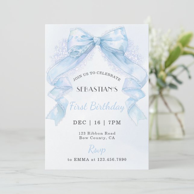 Invitation Coquette Blue Lace Bow Boy First Birthday (Debout devant)