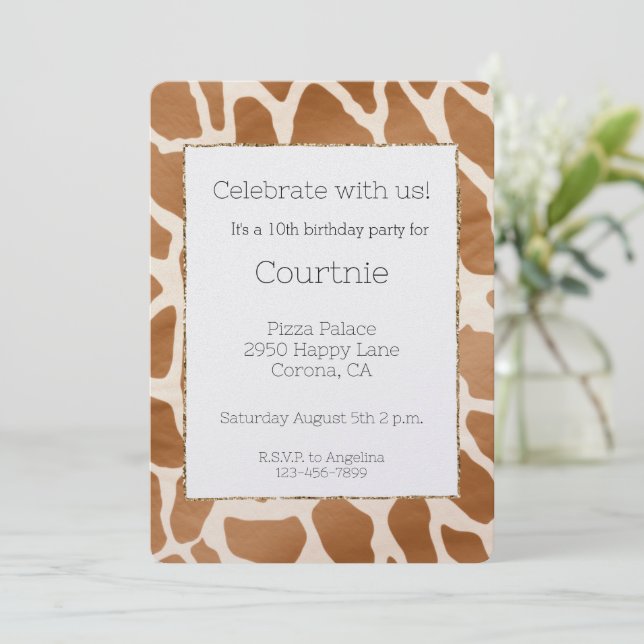 Invitation Crème Brown Safari Giraffe Poster de animal Annive (Debout devant)