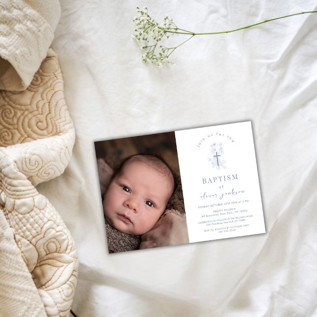 Invitation Croix de fleurs bleu simple Boy Photo Baptême (Blue Simple Flower Cross Boy Photo Baptism Invitation)