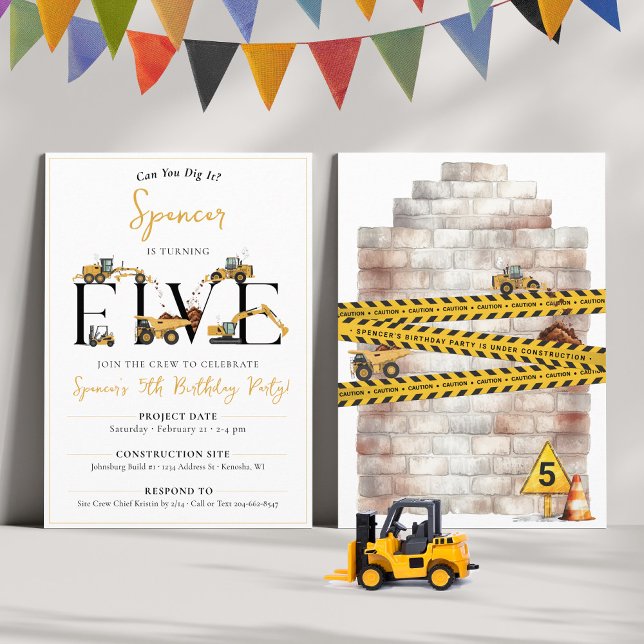 Invitation Cute Chauffage de construction Camion 5e anniversa (Boys fun construction theme party dump trucks digger join the crew FIVE 5th birthday invitation)