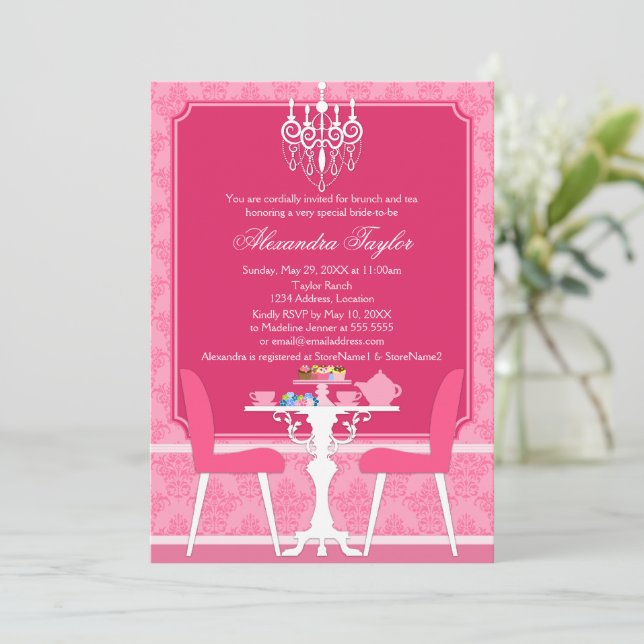 Invitation Damas roses et chandelier fête du thé de la nuptia (Debout devant)