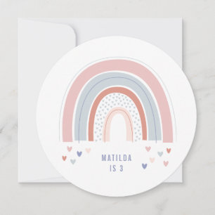 Invitation d'anniversaire arc-en-ciel dans rose vi
