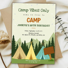 Invitation d'anniversaire avec une ambiance campin