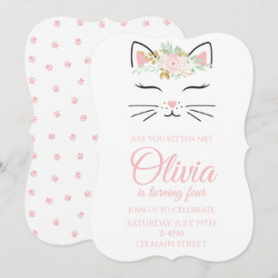 Invitation d'anniversaire de chaton avec visage de