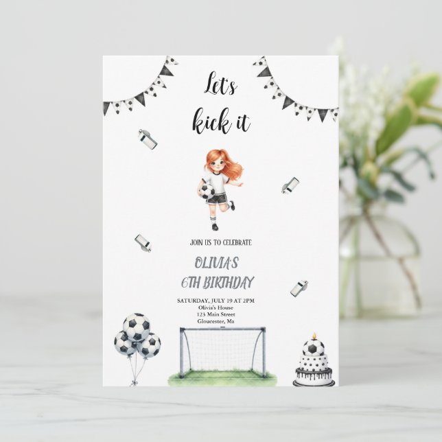 INVITATION D'ANNIVERSAIRE DE FOOTBALL DE FOOTBALL  (Debout devant)