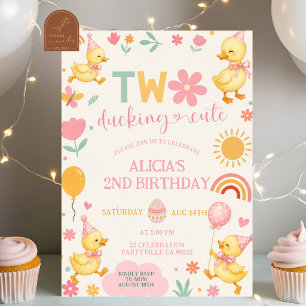 Invitation d'anniversaire mignonne de fille rose T