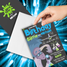 Invitation d'anniversaire pour la fabrication de s