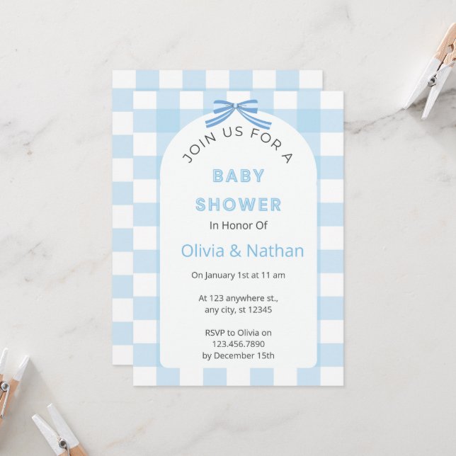 Invitation de Baby Shower à carreaux bleus, Bébé g (Devant/Arrière en situation)